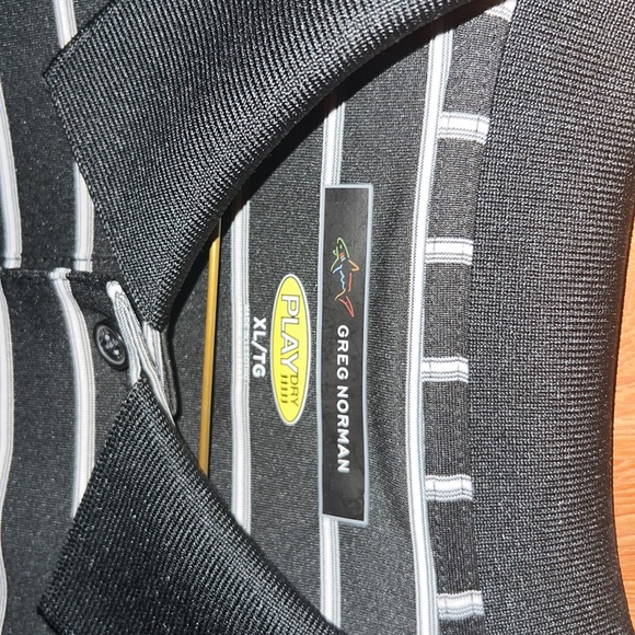 Greg Norman XL play dry polo - Picture 4 of 4